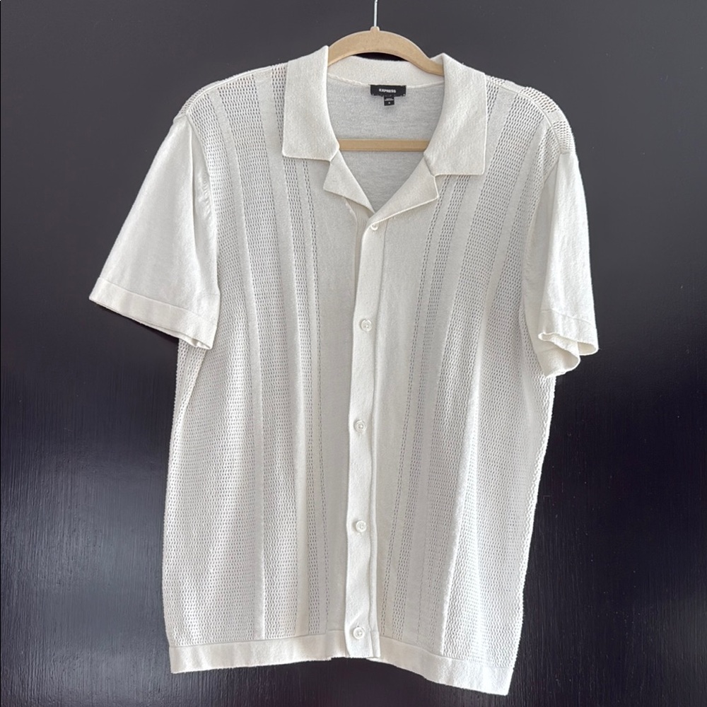 Express White Casual Button Down Shirt Lightweight Cotton